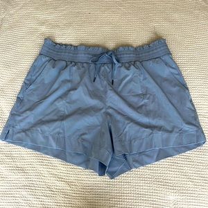 Ceil Blue Abercrombie “Traveler” shorts
